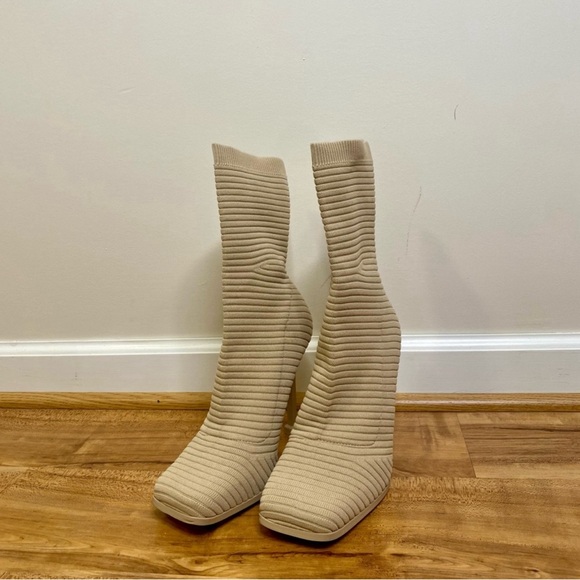 Sock Boots Tan - Picture 1 of 2